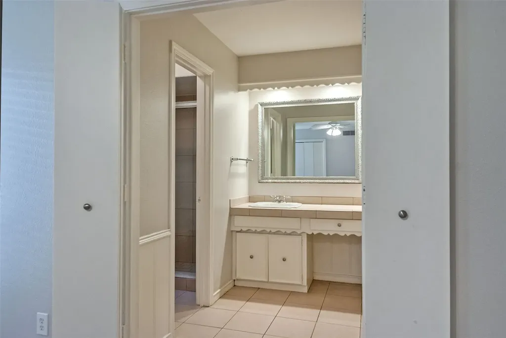 10679 Sandpiper Lane Dallas TX 75230