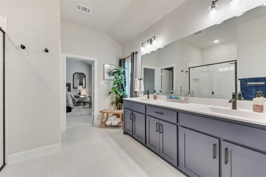 1028 Almond Blossom Circle Crowley TX 76036