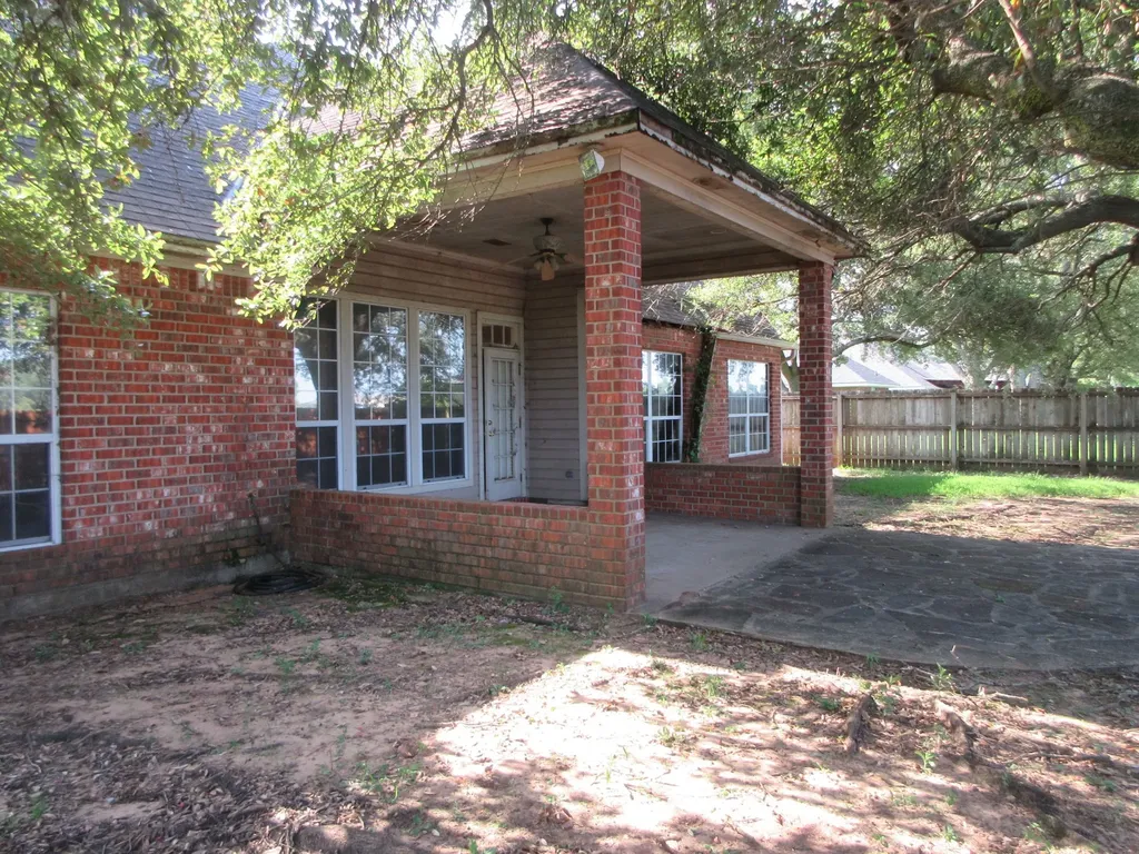 1510 Lexington Drive Bossier City LA 71111