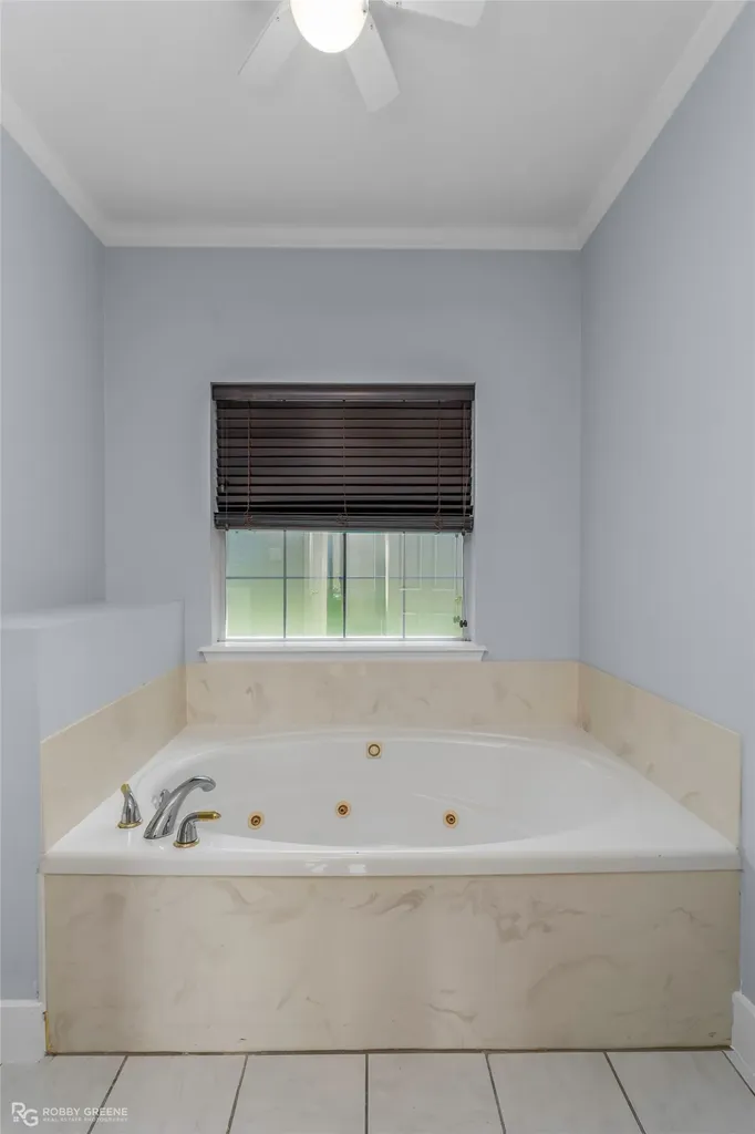 4855 Fairway View Shreveport LA 71107
