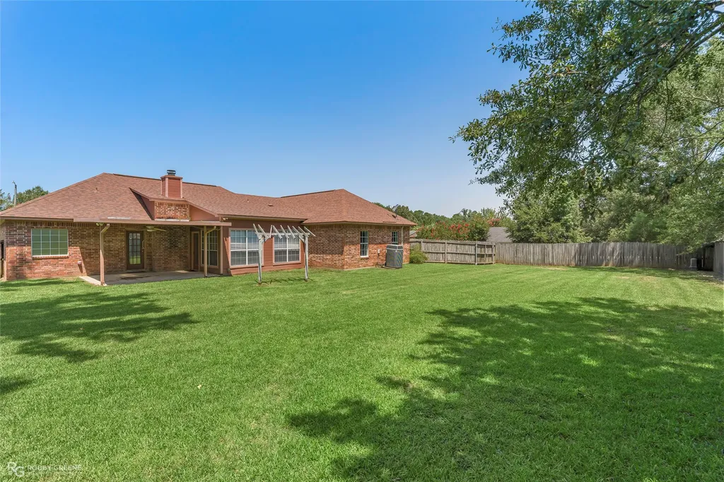 4855 Fairway View Shreveport LA 71107