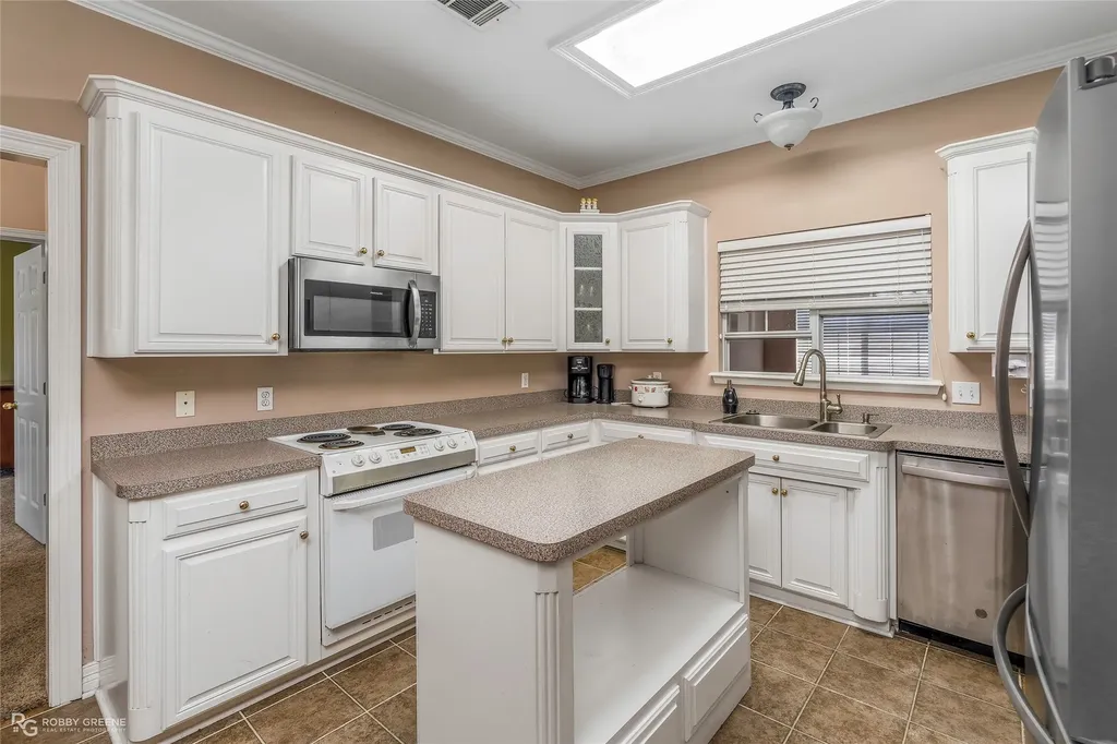 4855 Fairway View Shreveport LA 71107