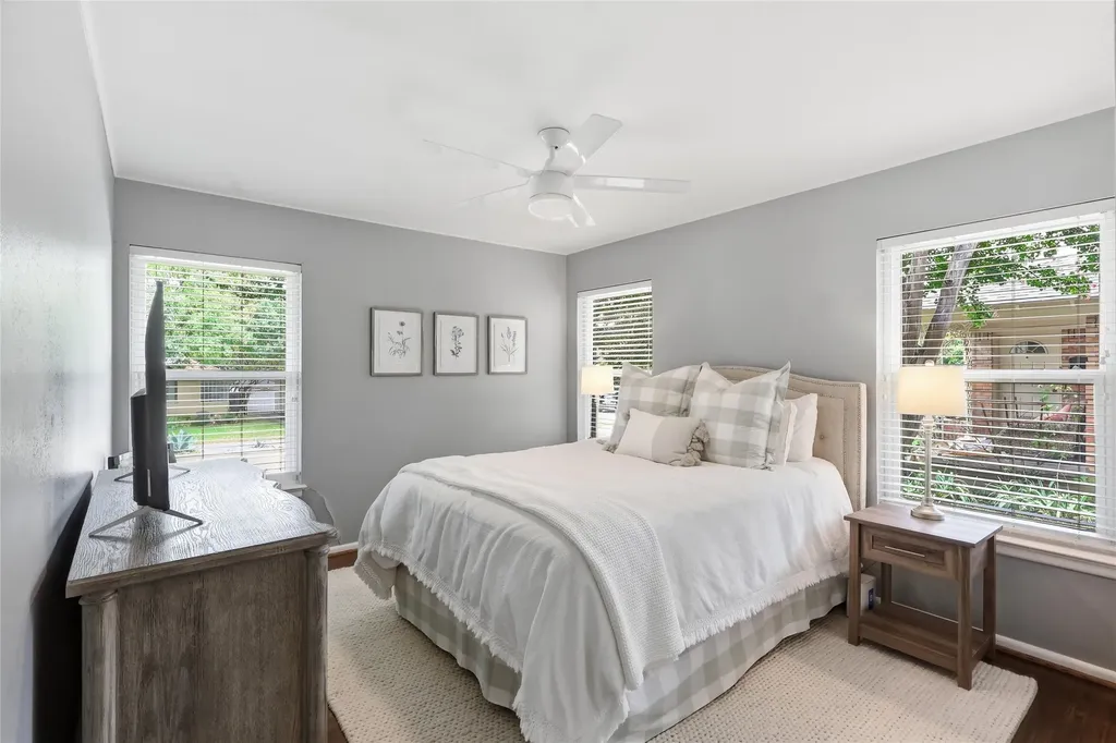 6534 Winton Street Dallas TX 75214
