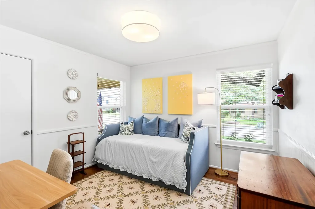6534 Winton Street Dallas TX 75214