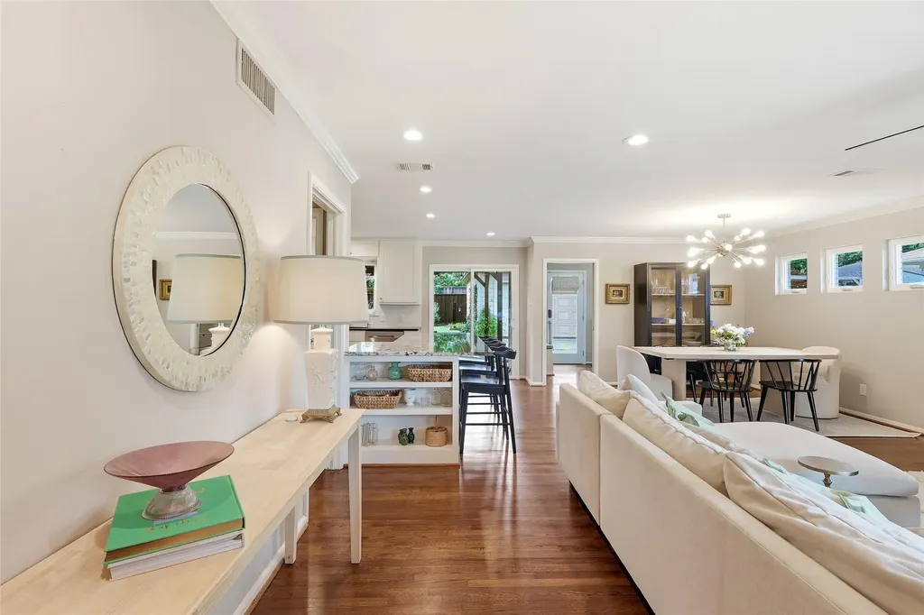 6534 Winton Street Dallas TX 75214