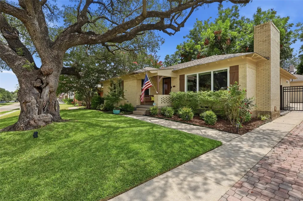6534 Winton Street Dallas TX 75214