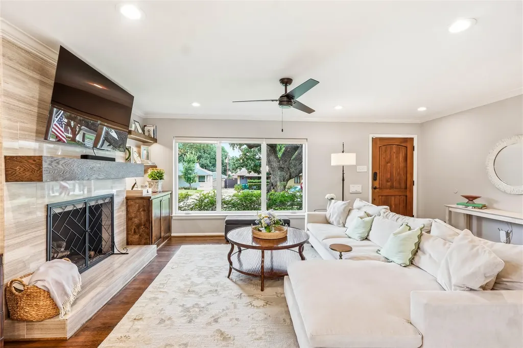 6534 Winton Street Dallas TX 75214