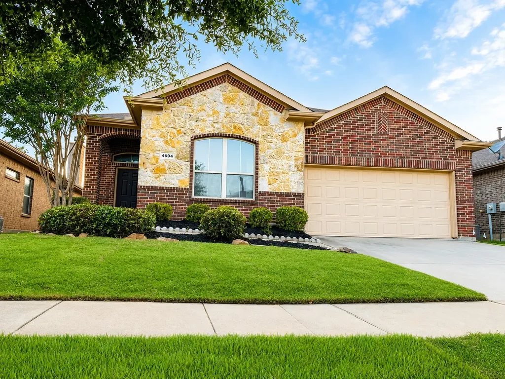 4604 Gunnison Drive Denton TX 76208