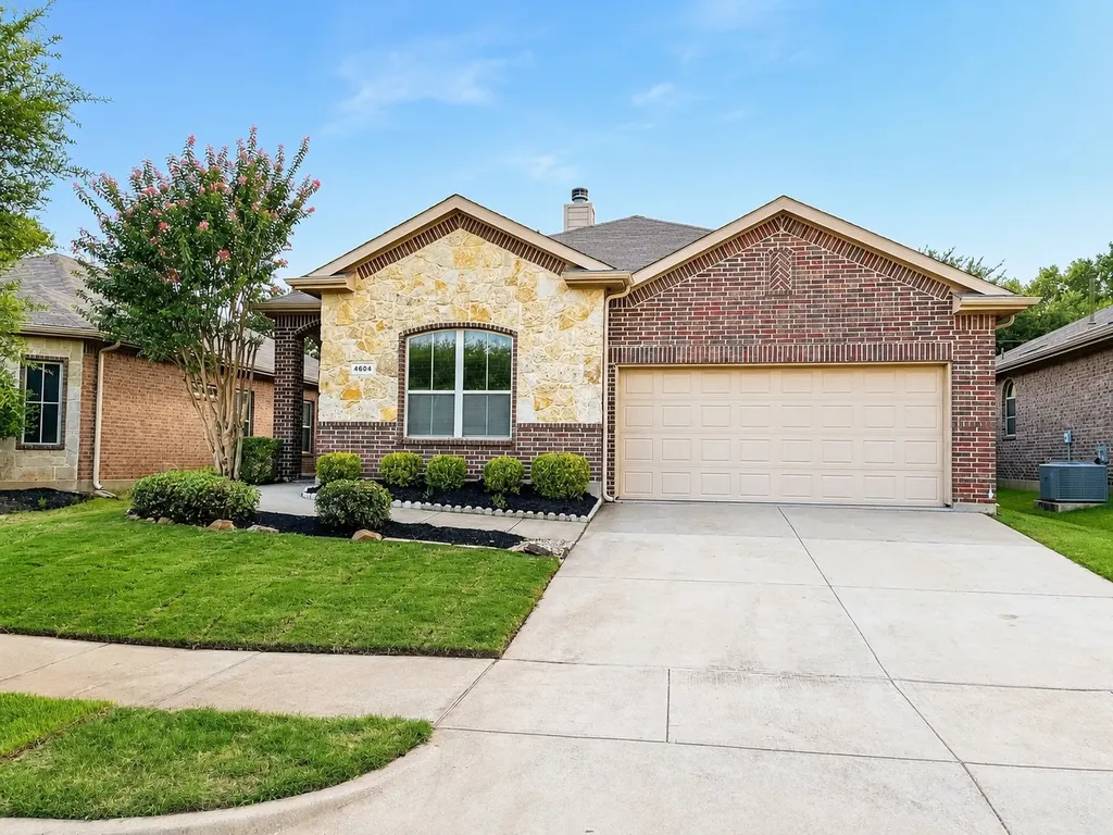 4604 Gunnison Drive Denton TX 76208