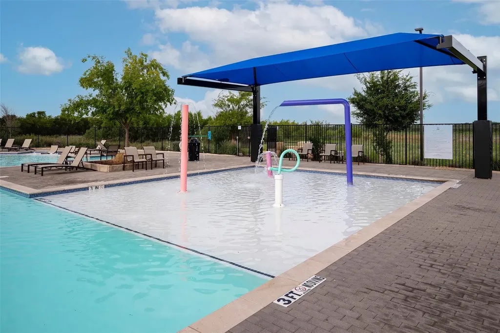 3304 Biggs Avenue Aubrey TX 76227