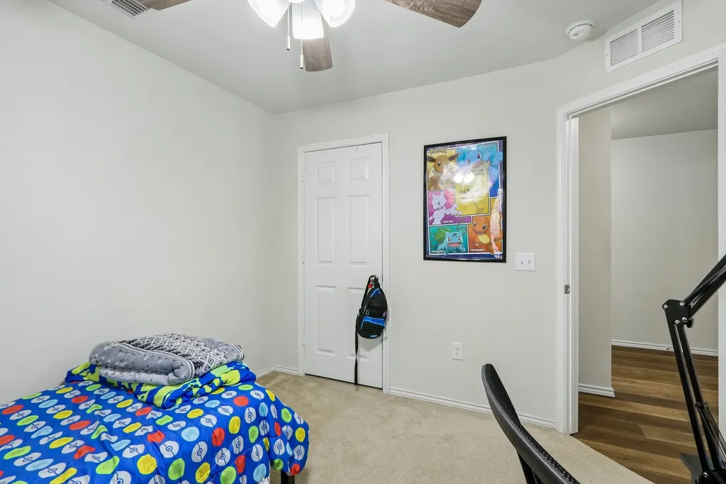 3304 Biggs Avenue Aubrey TX 76227