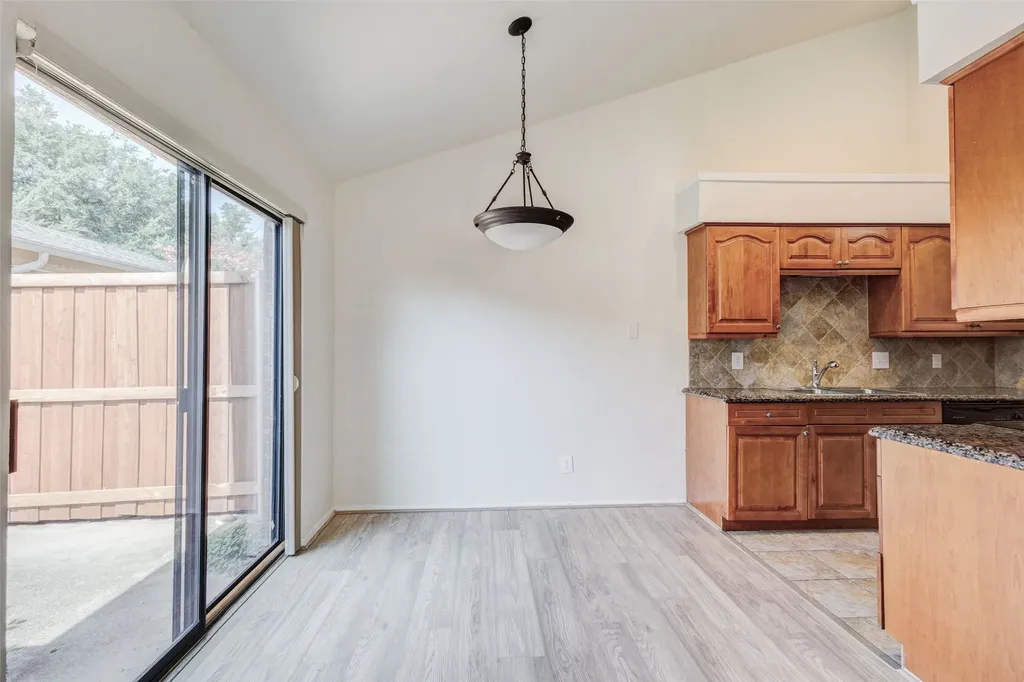5640 Cedar Creek Drive Benbrook TX 76109
