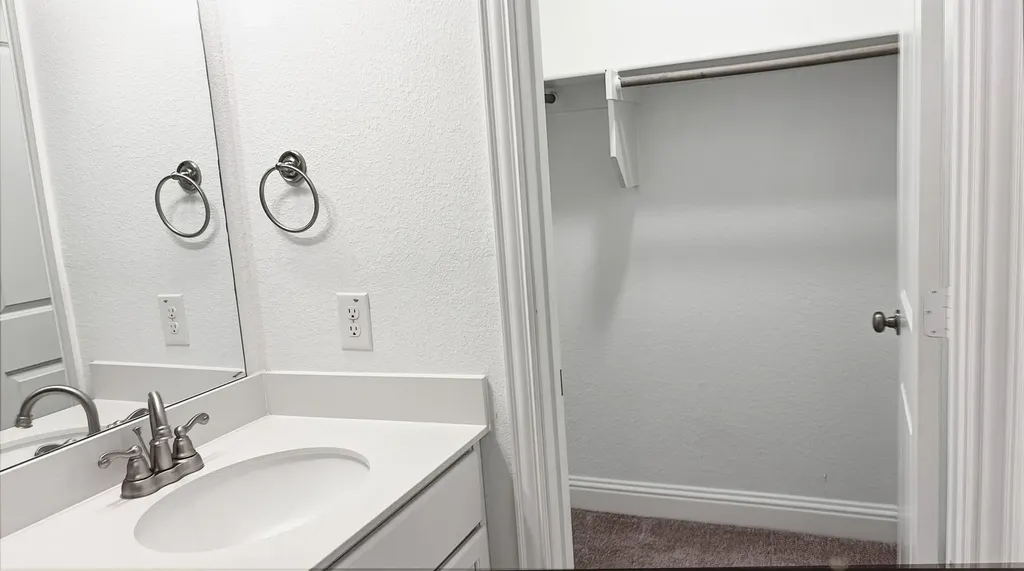 2722 Catoosa Lane Corinth TX 76210