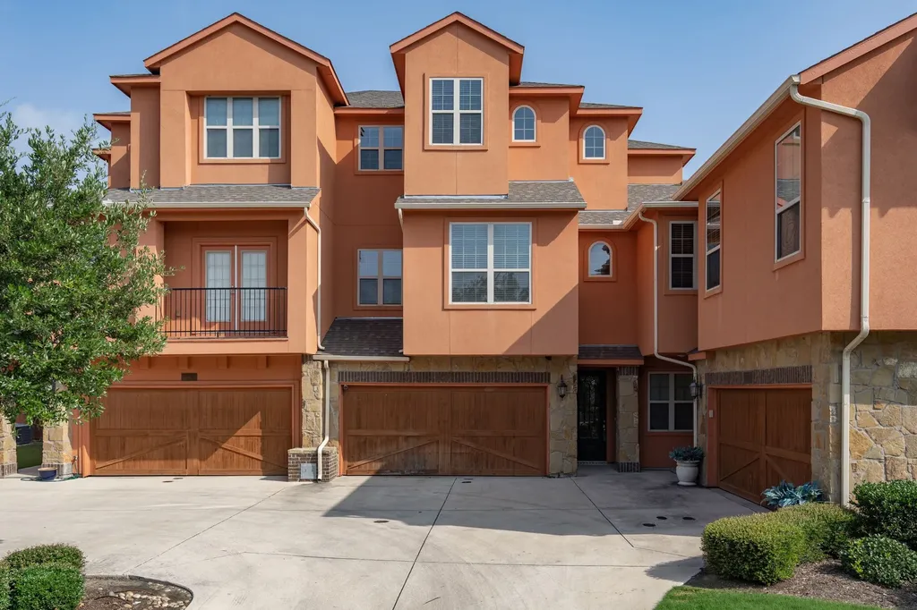 2640 Venice Drive Grand Prairie TX 75054