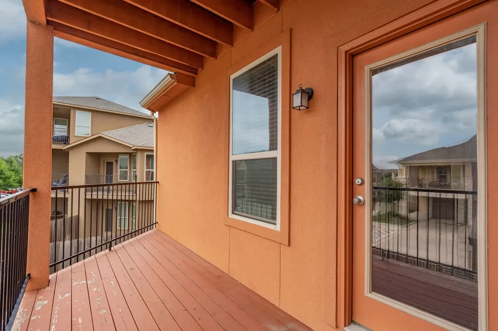2640 Venice Drive Grand Prairie TX 75054