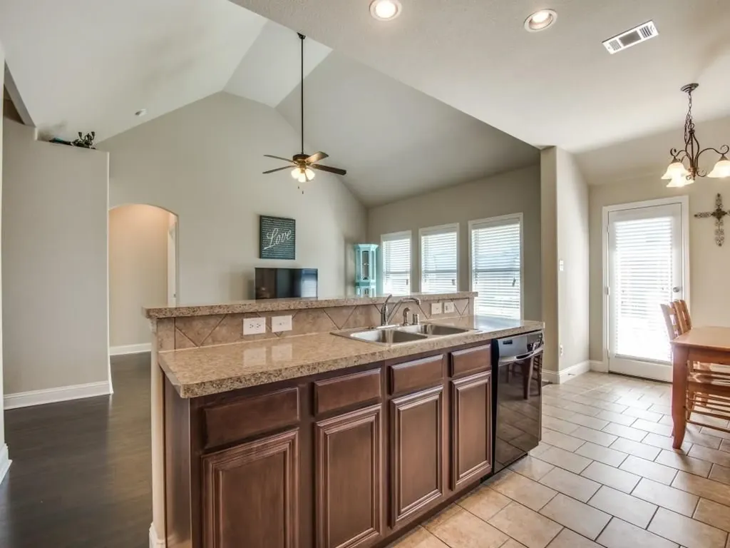 144 Mill Street Anna TX 75409