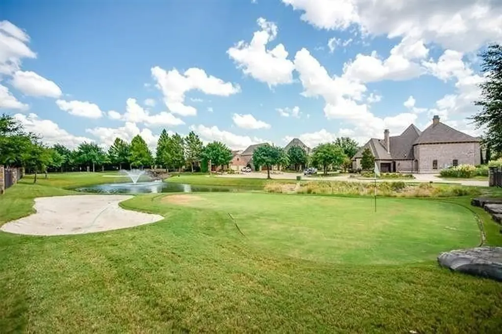 40 Emerald Pond Drive Frisco TX 75034