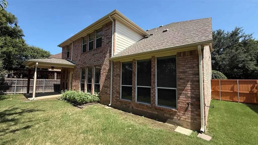5836 Windy Meadow Lane Grand Prairie TX 75052