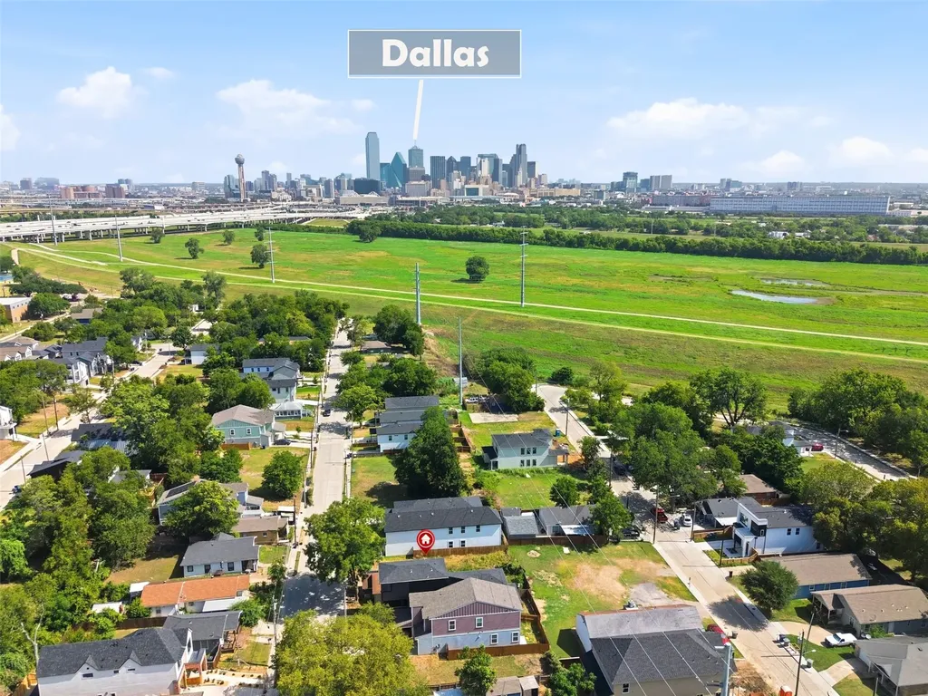340 N Moore Street Dallas TX 75203