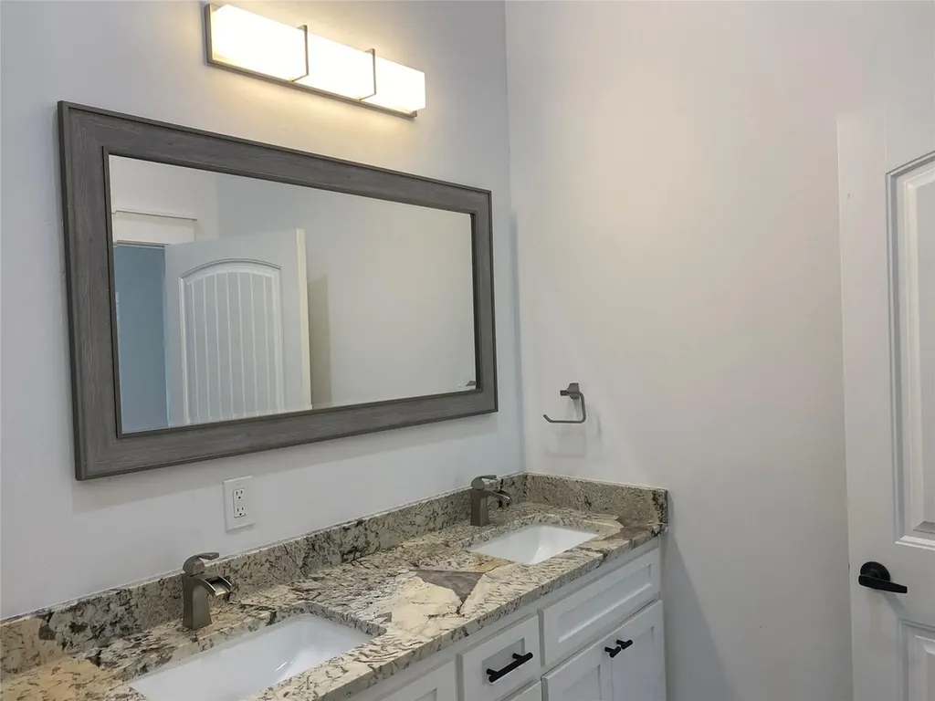11351 Hilltop Road Argyle TX 76226