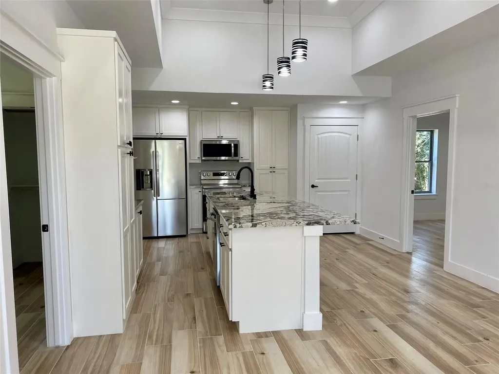 11351 Hilltop Road Argyle TX 76226