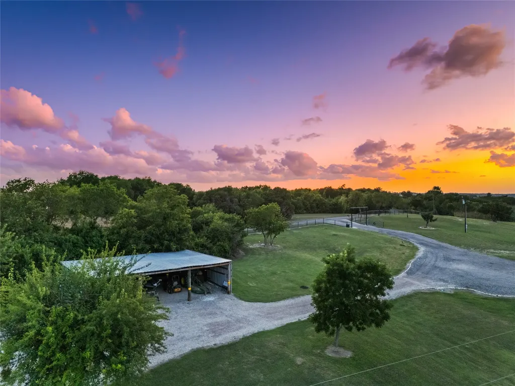 2967 Woodlawn Road Bruceville TX 76630