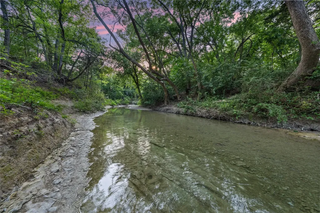 2967 Woodlawn Road Bruceville TX 76630