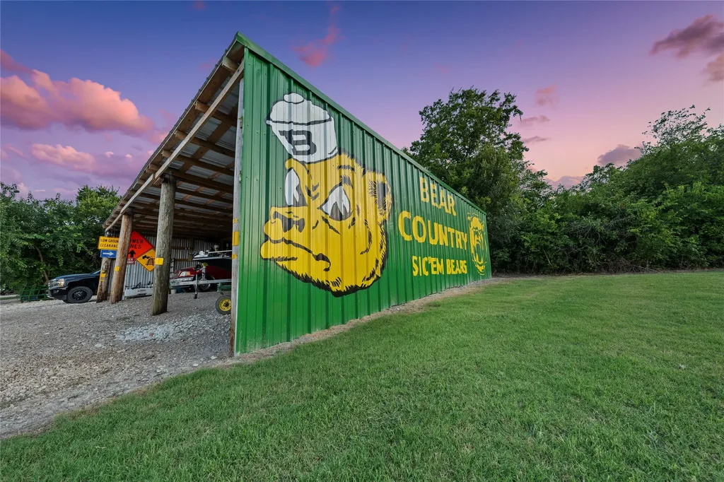 2967 Woodlawn Road Bruceville TX 76630