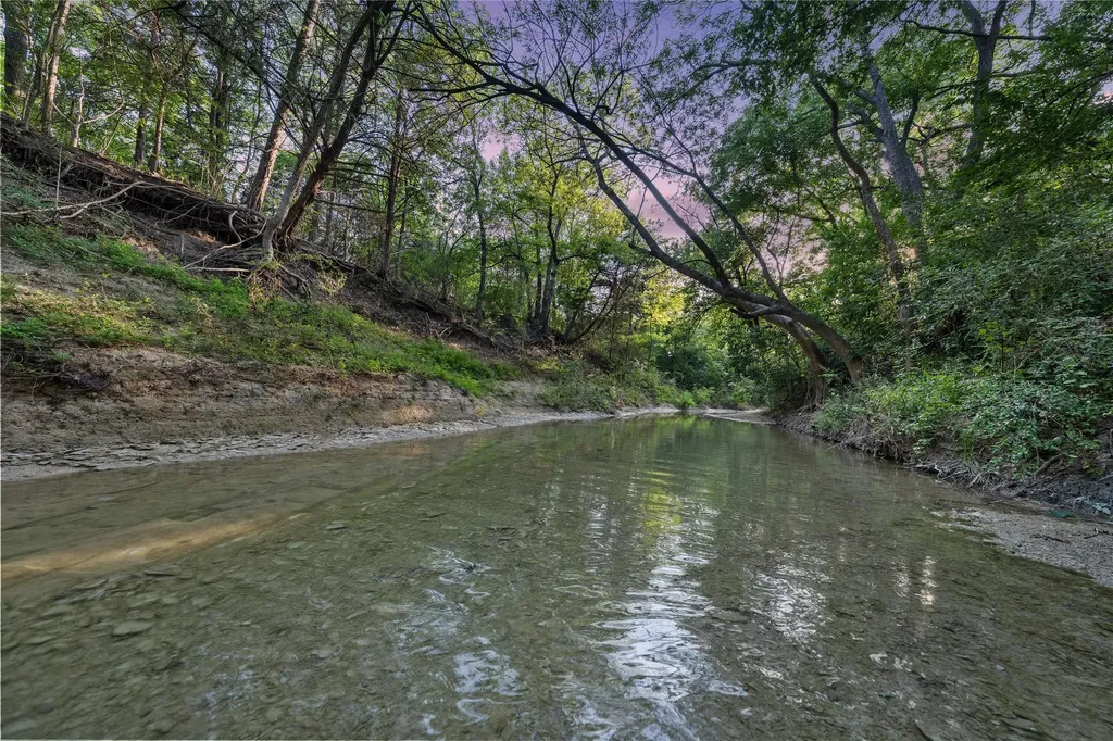 2967 Woodlawn Road Bruceville TX 76630