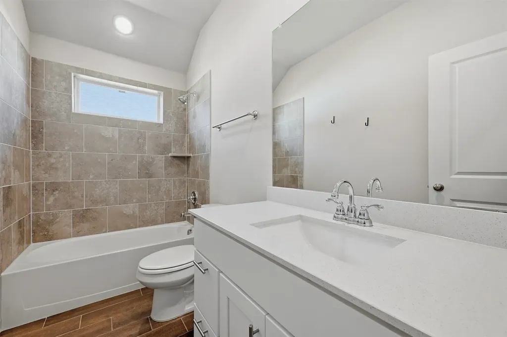 425 Hoot Owl Hill Celina TX 75009