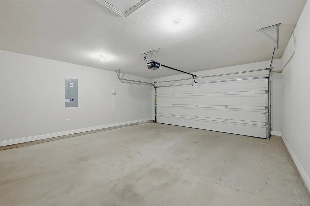 425 Hoot Owl Hill Celina TX 75009