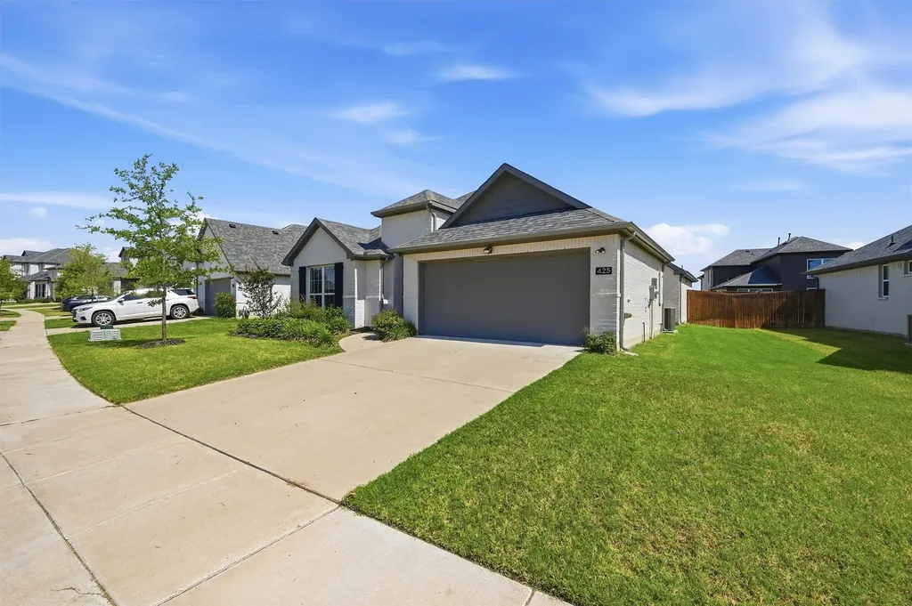 425 Hoot Owl Hill Celina TX 75009
