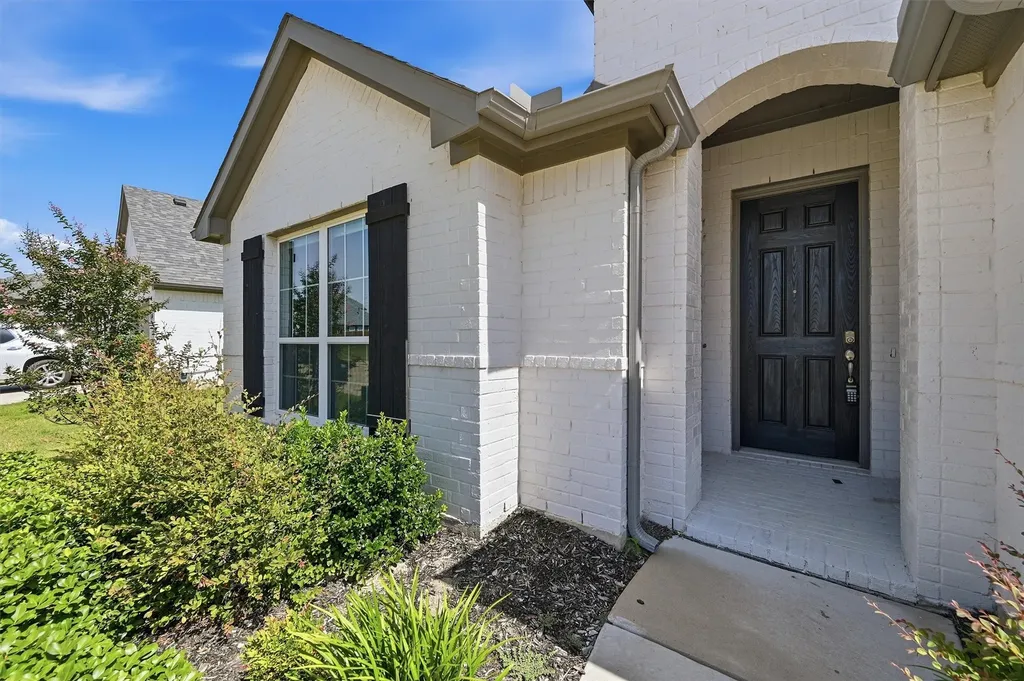 425 Hoot Owl Hill Celina TX 75009