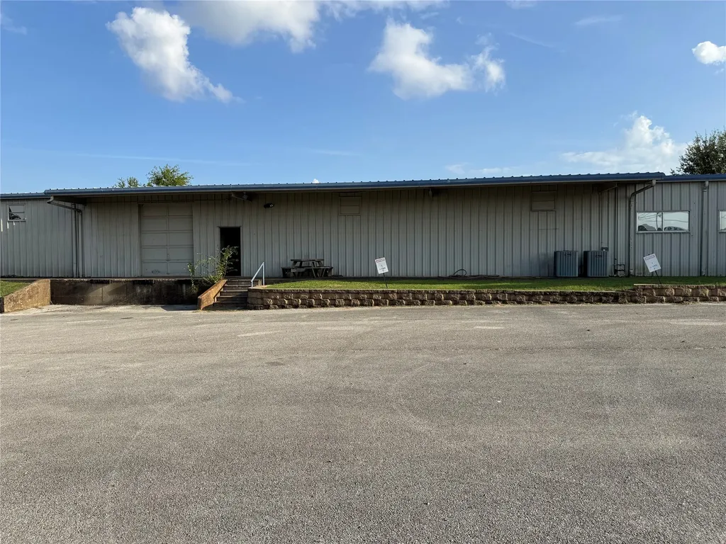 3401 N Northeast Loop 323 Tyler TX 75708