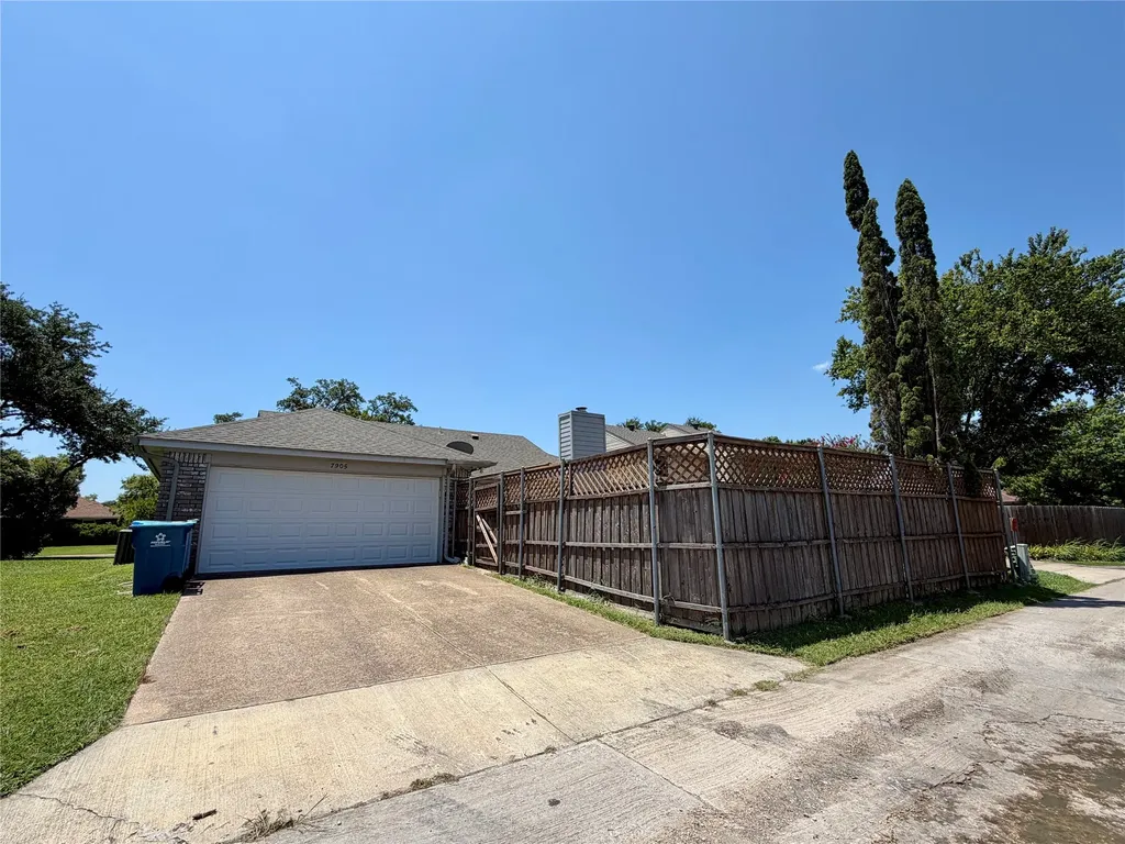 7905 Rice Drive Rowlett TX 75088