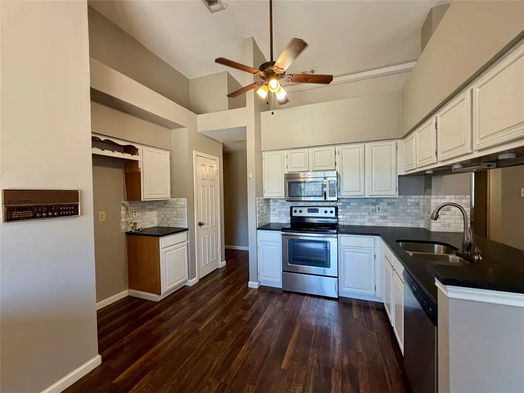 7905 Rice Drive Rowlett TX 75088