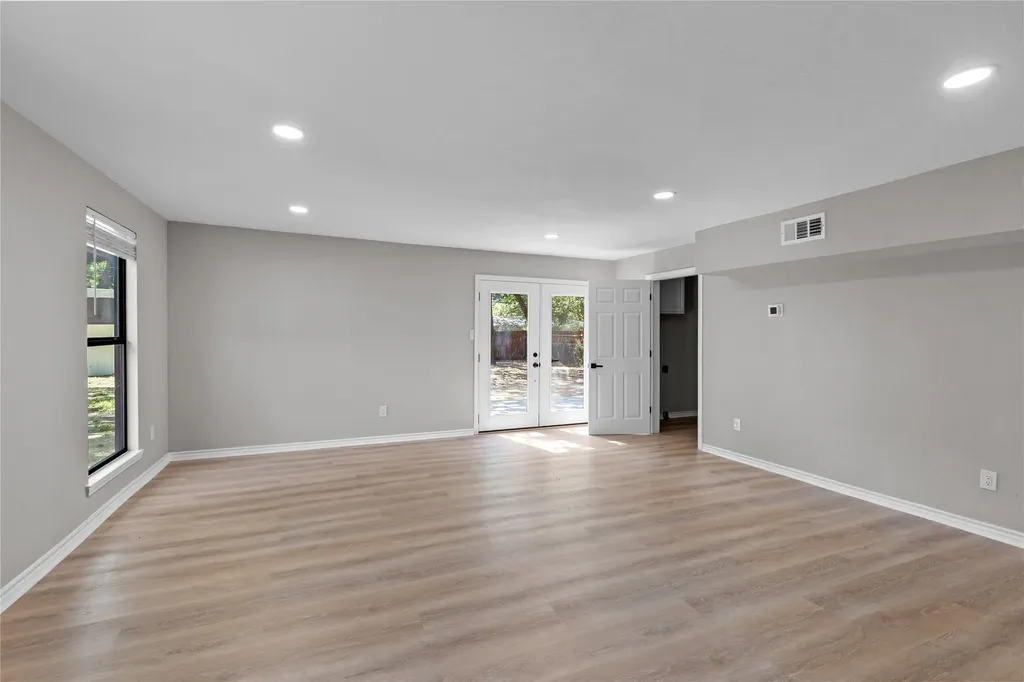 1008 Ross Trail Arlington TX 76012