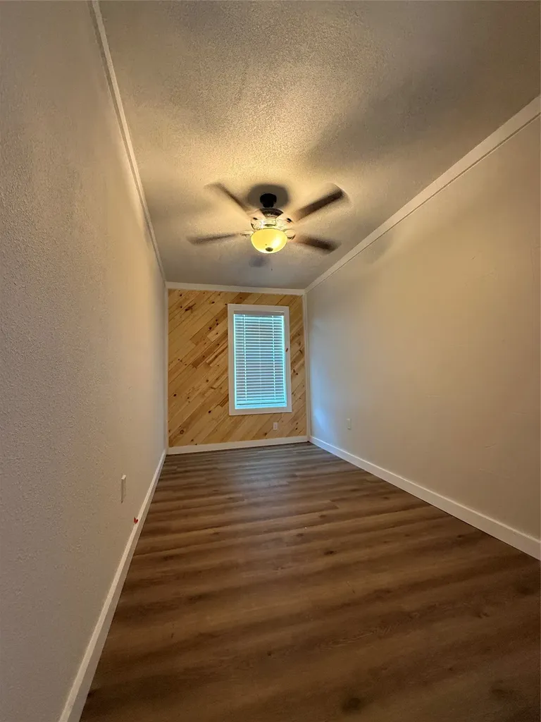 405 W Hall Street Bangs TX 76823