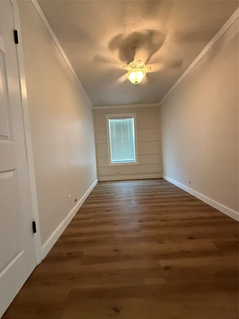 405 W Hall Street Bangs TX 76823