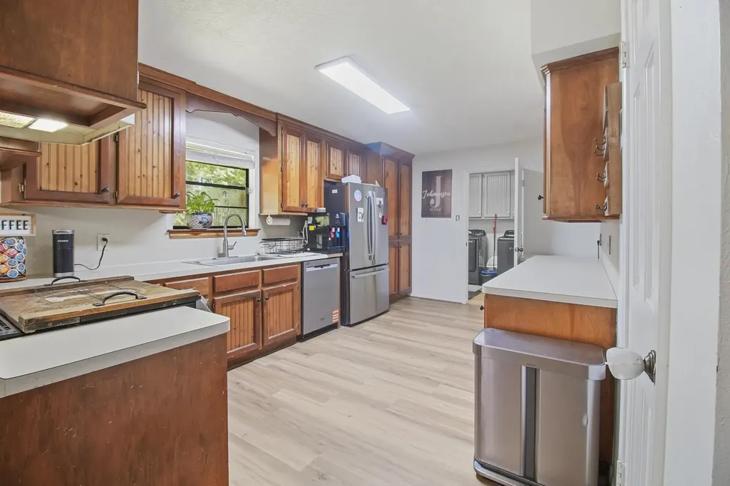 19359 Forest Road 219 Richards TX 77873