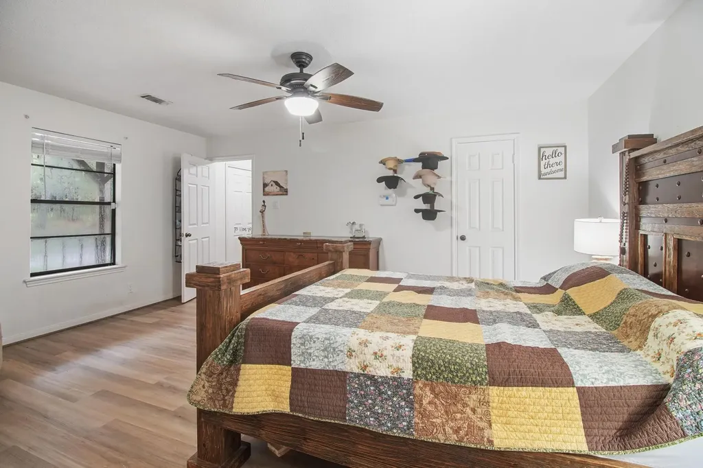 19359 Forest Road 219 Richards TX 77873