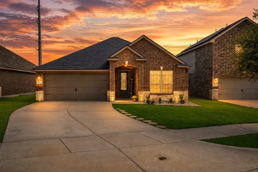 5017 Beaver Creek Avenue Denton TX 76207