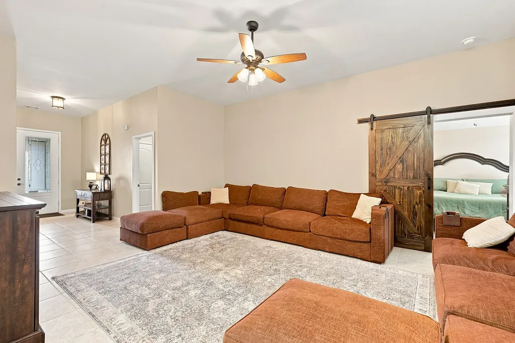 5017 Beaver Creek Avenue Denton TX 76207