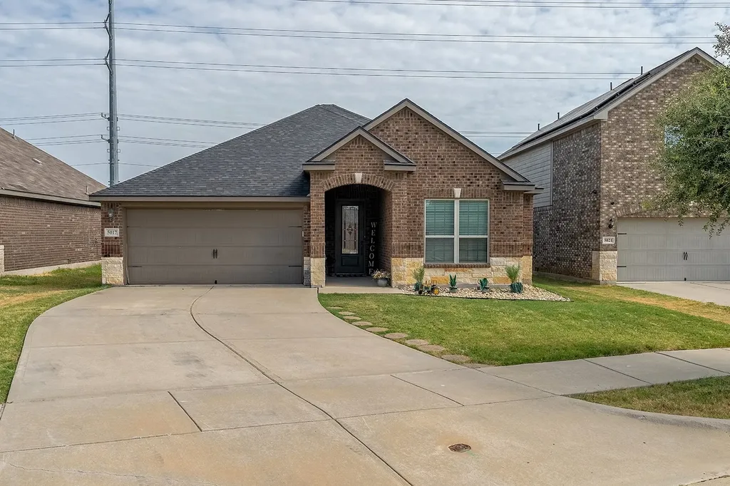 5017 Beaver Creek Avenue Denton TX 76207