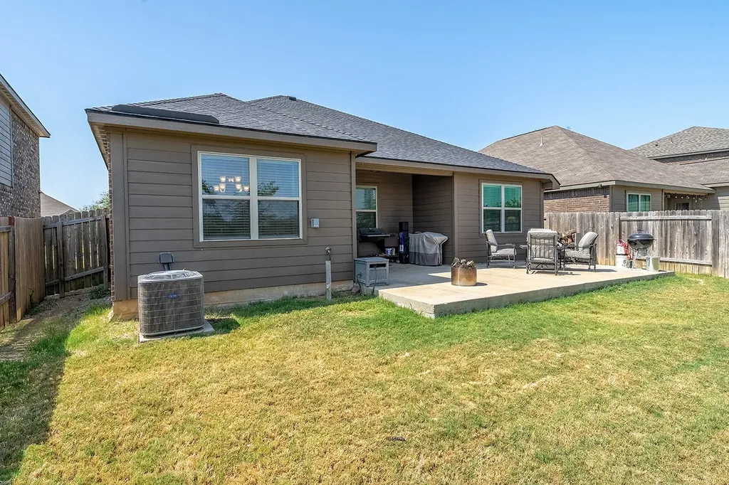 5017 Beaver Creek Avenue Denton TX 76207