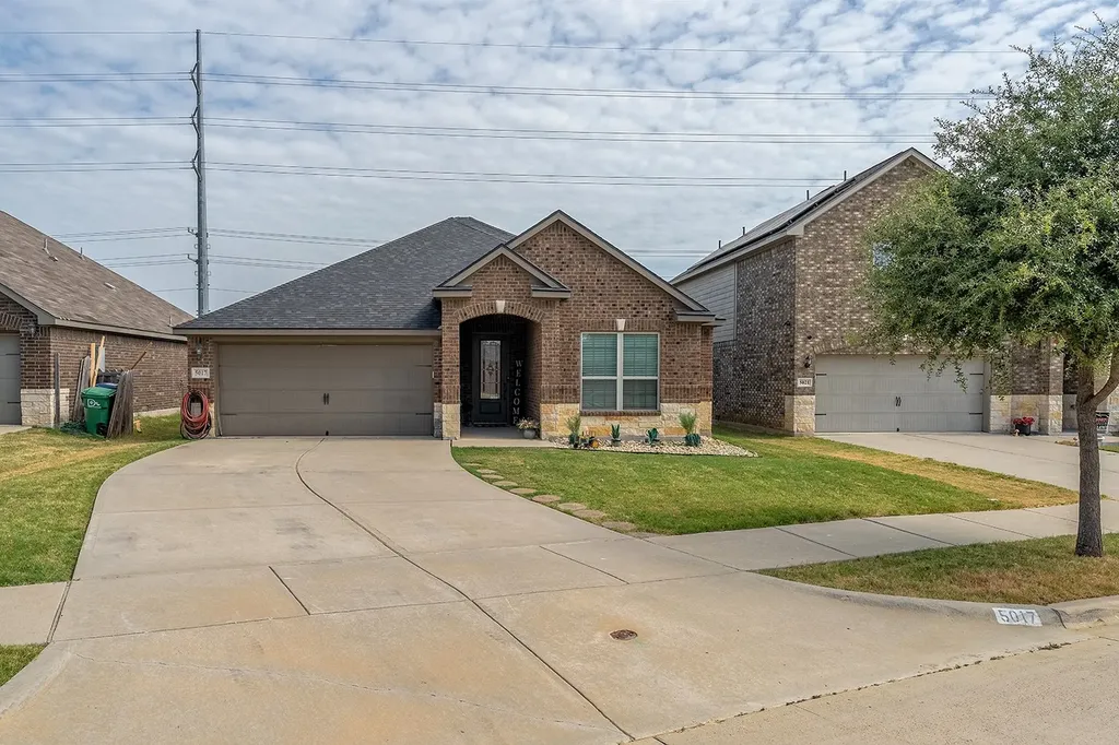 5017 Beaver Creek Avenue Denton TX 76207