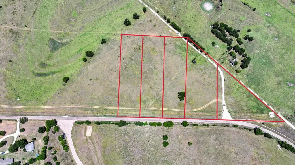 4800 Woodard Avenue Cleburne TX 76033