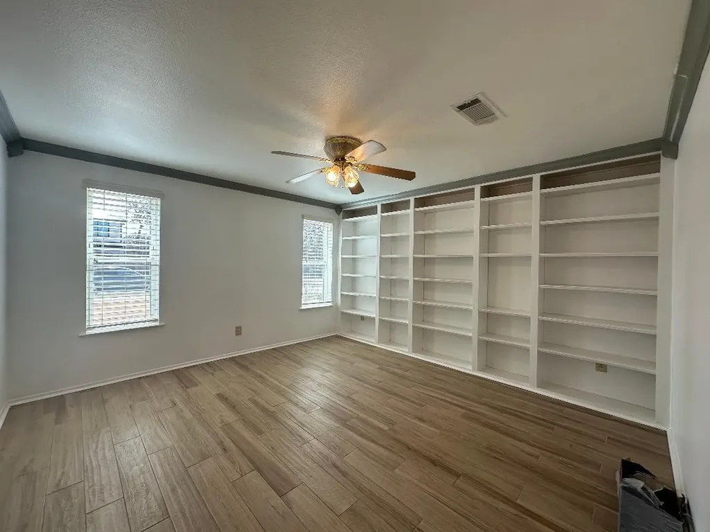 532 Oak Grove Lane Coppell TX 75019