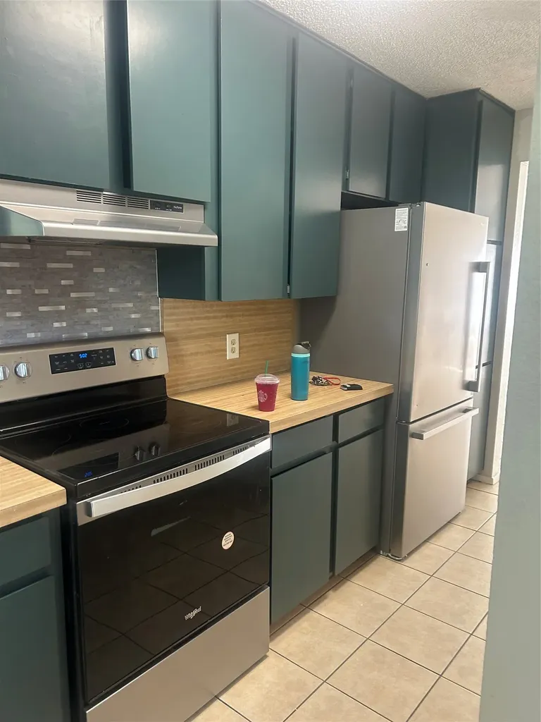 513 S Beverly Street Crowley TX 76036