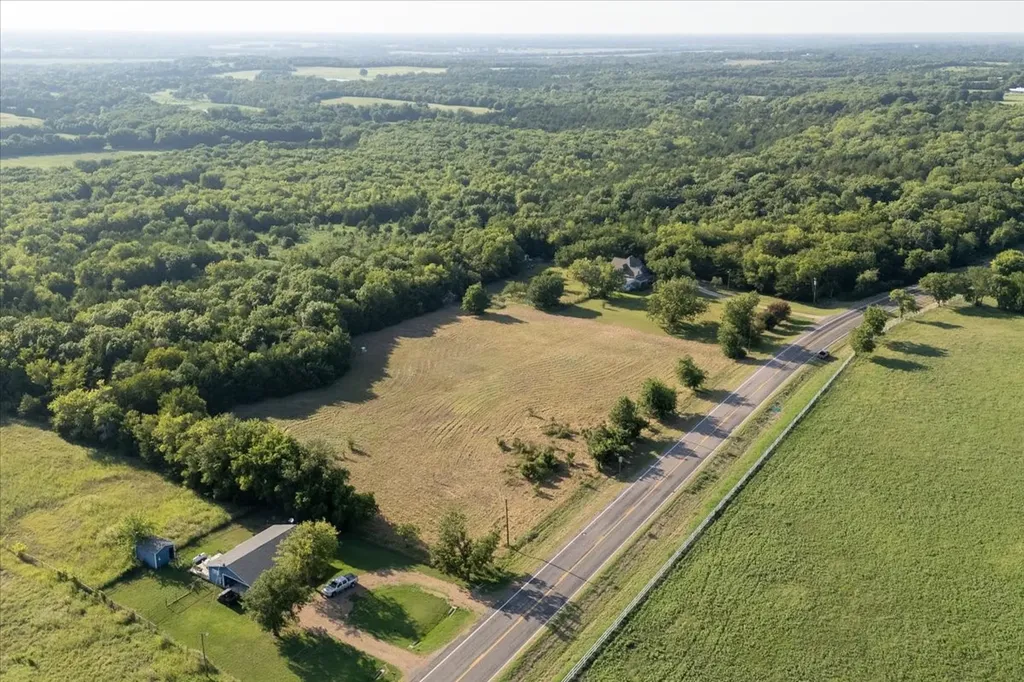 7472 State Hwy78 Bonham TX 75418